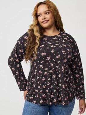 NWOT Torrid Thermal Baby doll top Size 2